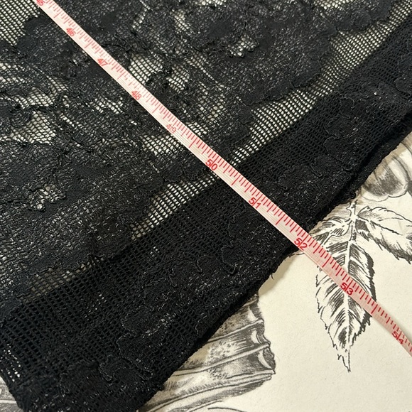 Vintage Bebe Moda Black & White Lace Spaghetti Strap Bodycon Dress, Sz S - Picture 16 of 16